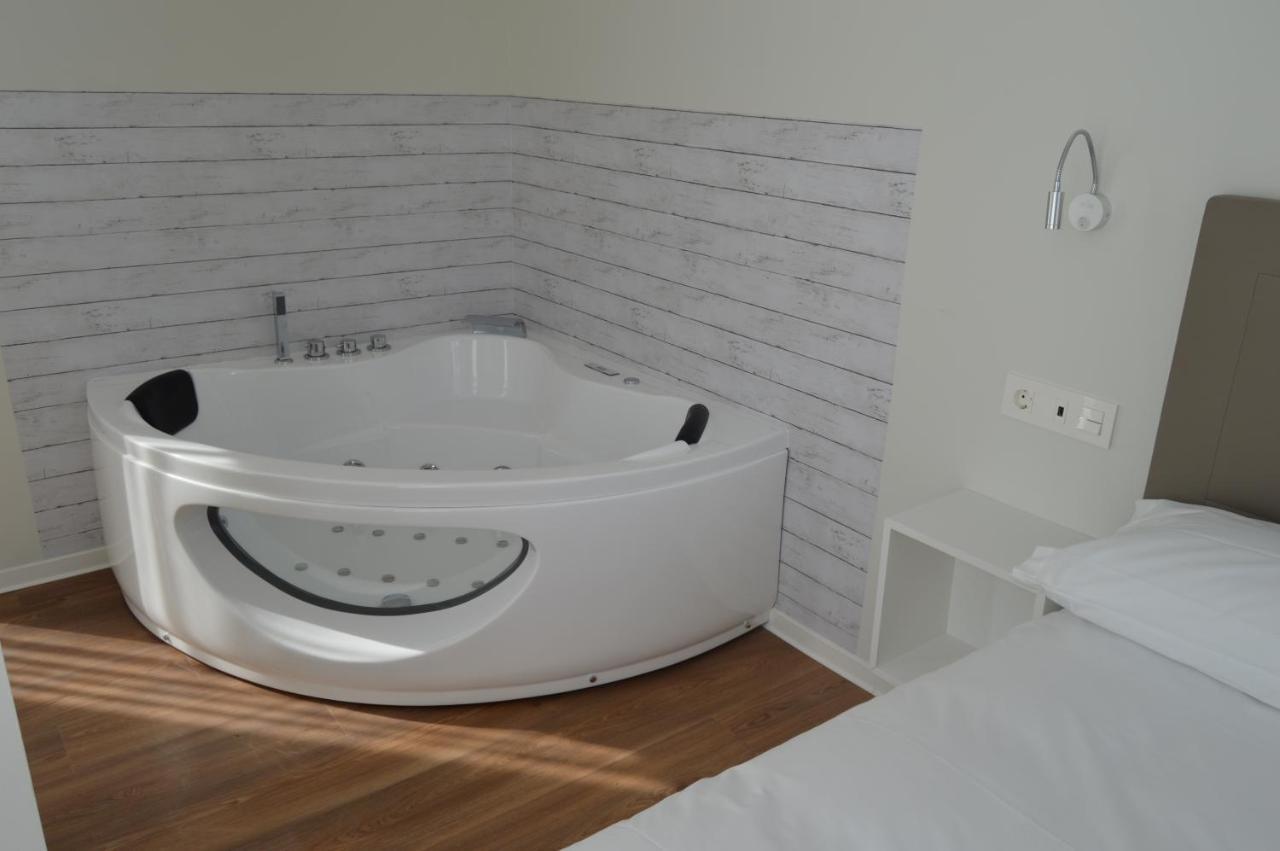 Apartamentos El Beyu Onís Esterno foto